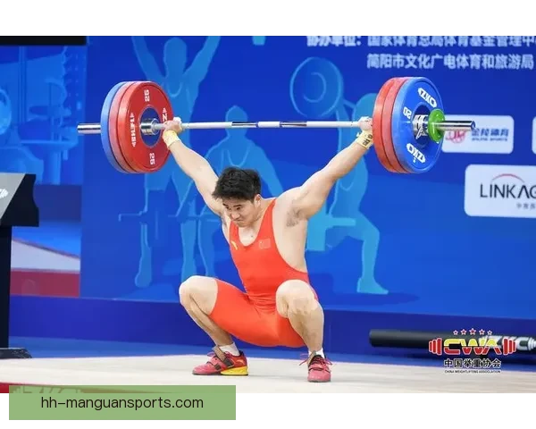 举重公开赛：挑战极限，勇攀高峰